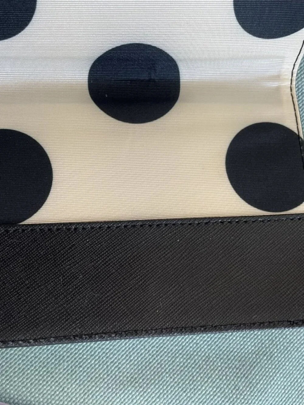 Kate Spade New York passport cover black 